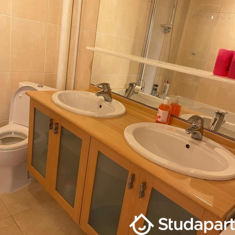 Chambre - 10 m² - 1 pièce