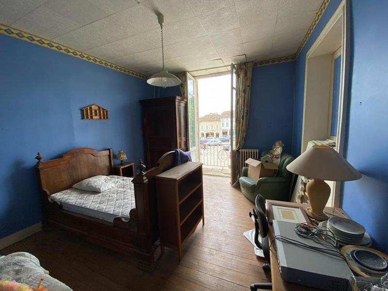 Maison - 300 m² - 10 pièces