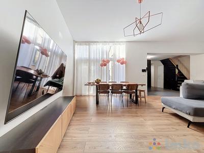 Maison - 110 m² - 4 pièces