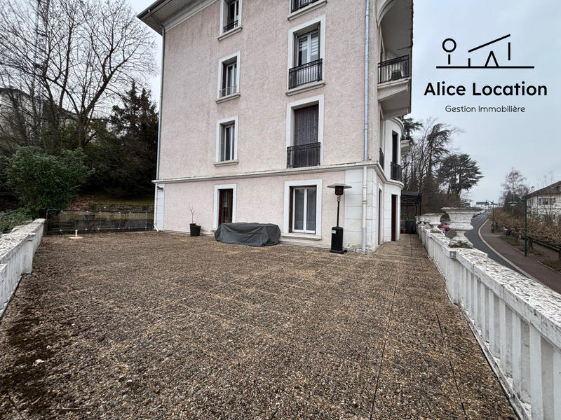 Appartement - 76 m² - 3 pièces