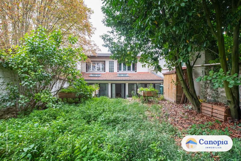 Maison - 170 m² - 8 pièces