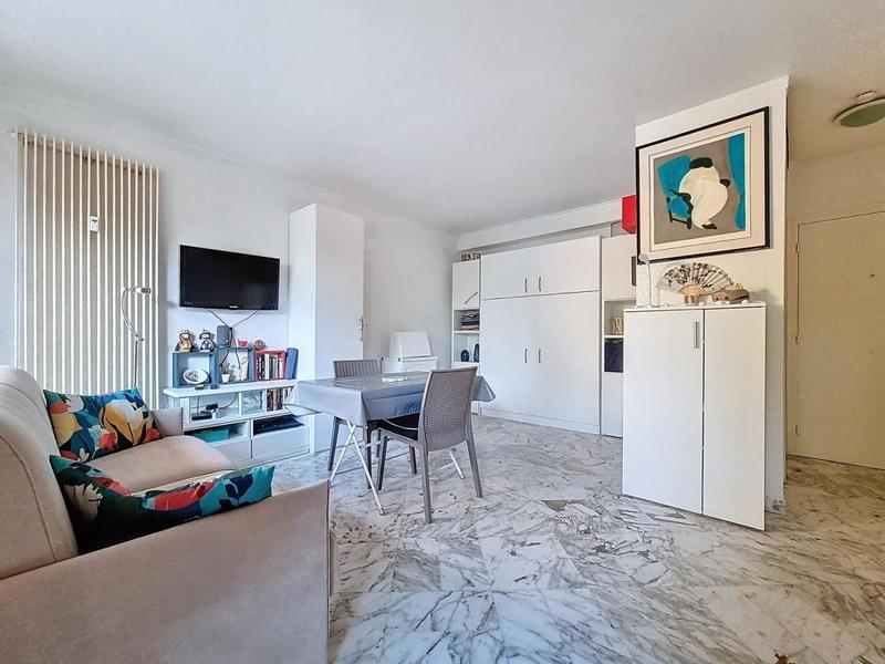 Studio - 29 m² - 1 pièce