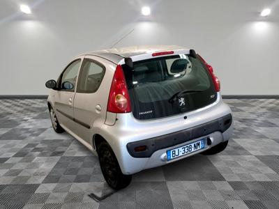 Peugeot 107 1,0 68cv 12v 2-Troniv Trendy Boite Auto