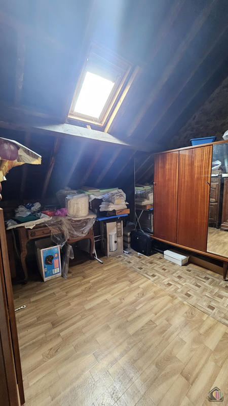 Maison - 87 m² - 4 pièces