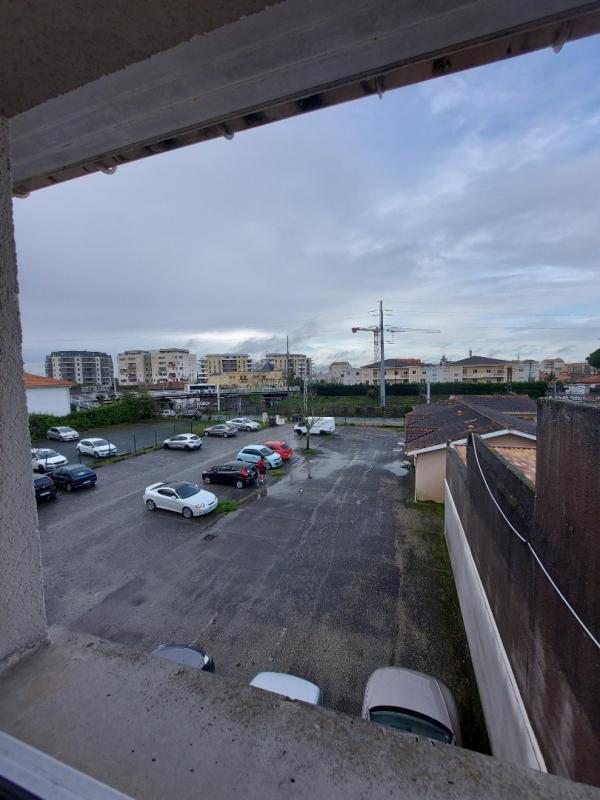 Studio - 20 m² - 1 pièce