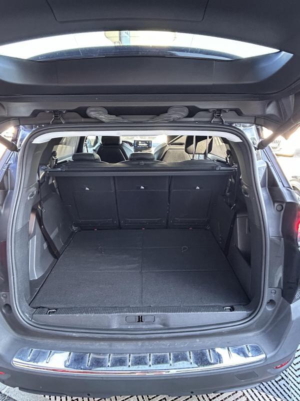 Peugeot 5008 Bluehdi Allure Pack s&amp;S Eat8 130