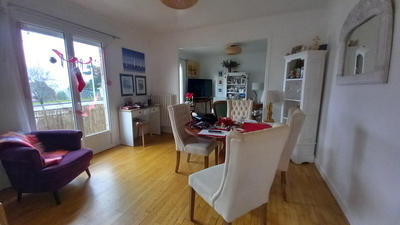 Maison - 75 m² - 5 pièces