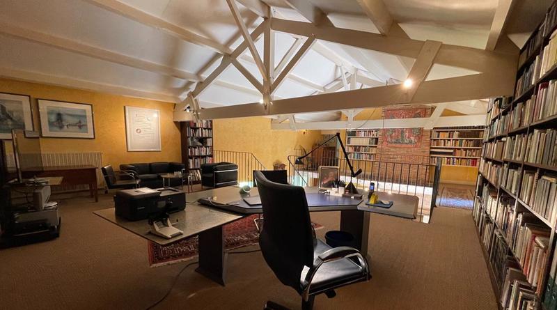 Maison - 260 m² - 7 pièces