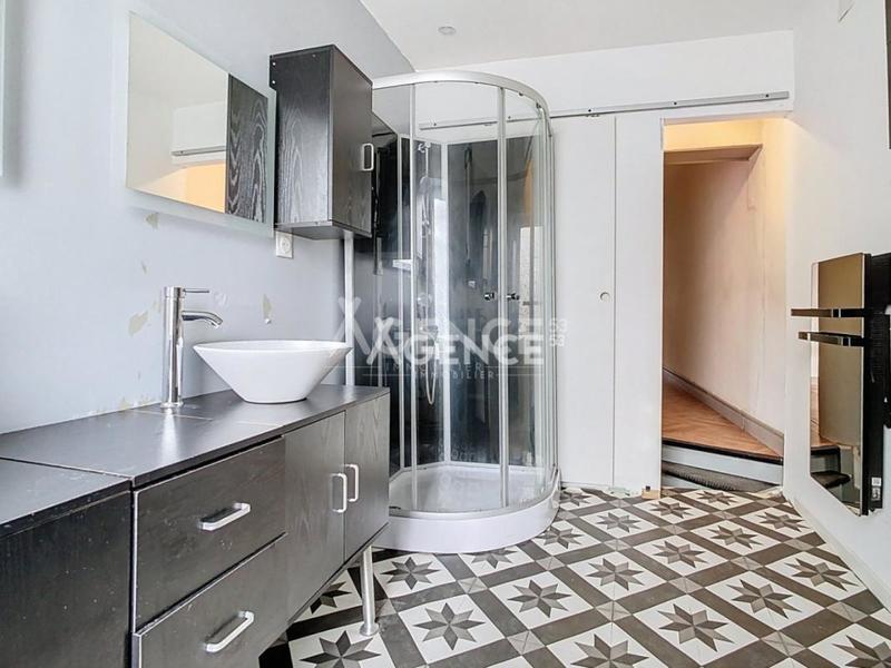 Maison - 95 m² - 4 pièces