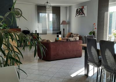 Maison - 121 m² - 5 pièces