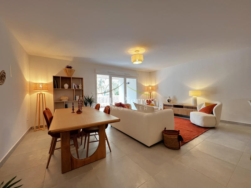 Appartement - 79 m² - 3 pièces