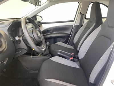 Toyota aygo x 1.0 Vvt-i 72 Active Business