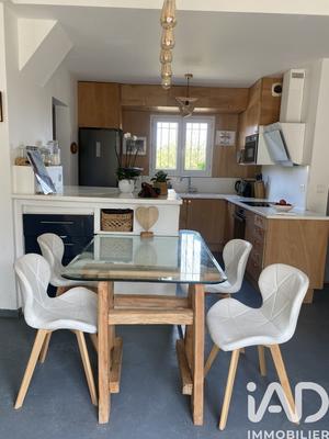 Maison - 137 m² - 5 pièces