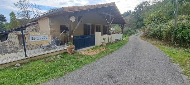 Maison - 92 m² - 3 pièces