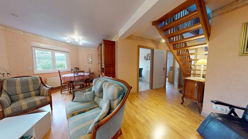 Maison chambre d'hôtes - 165 m² - 8 pièces