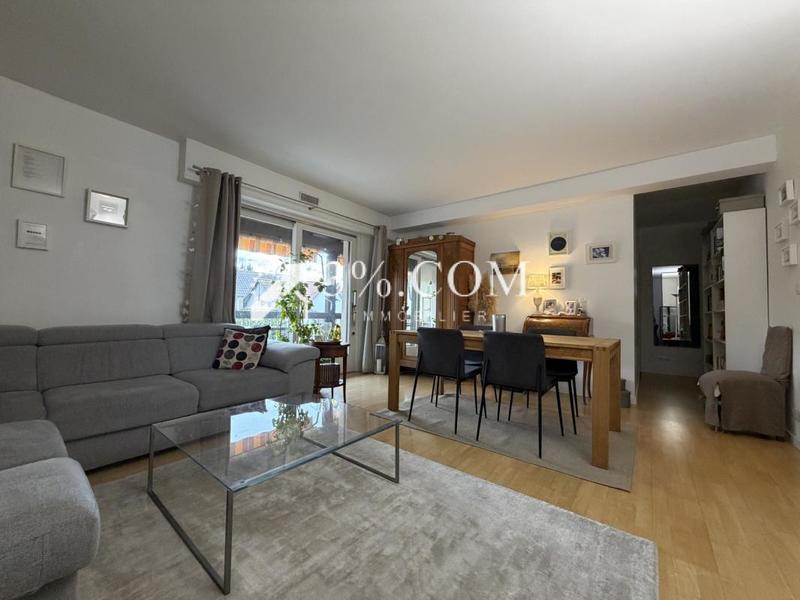 Appartement - 90 m² - 4 pièces