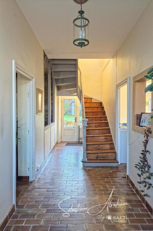 Maison - 135 m² - 6 pièces