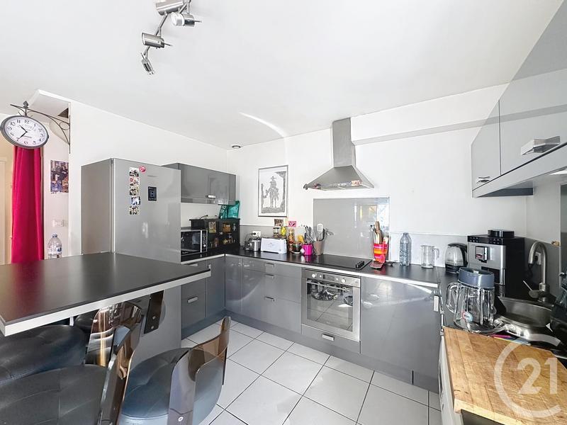 Maison - 106 m² - 4 pièces