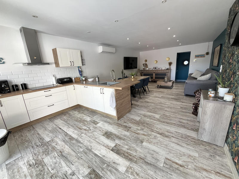 Maison - 95 m² - 4 pièces