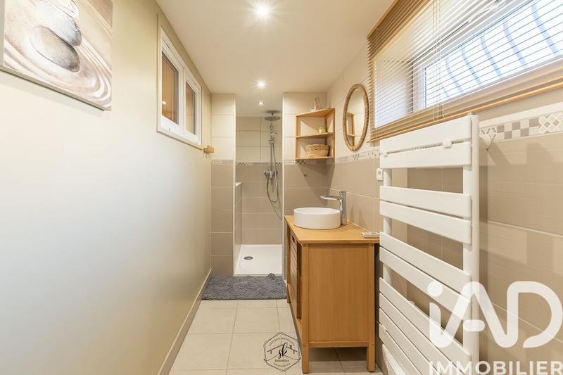 Maison - 138 m² - 7 pièces