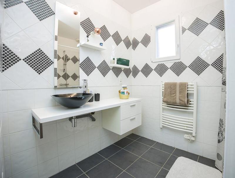 Maison - 180 m² - 7 pièces