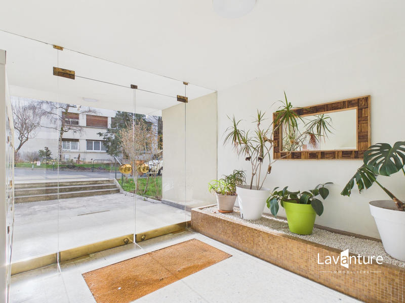 Appartement - 102 m² - 4 pièces