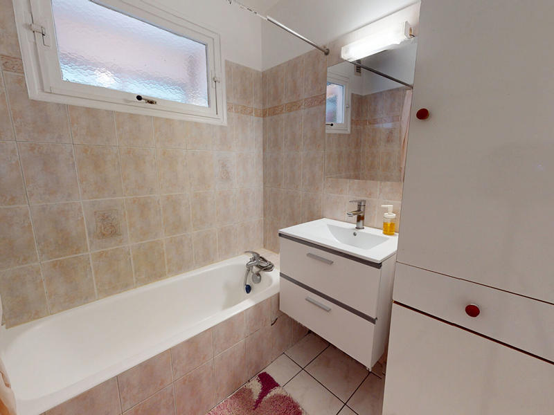 Appartement - 82 m² - 5 pièces