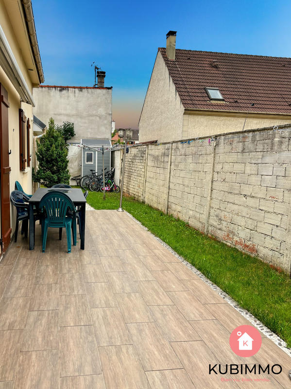 Maison - 105 m² - 6 pièces