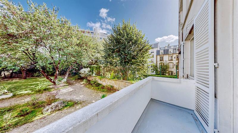 Appartement - 120 m² - 5 pièces