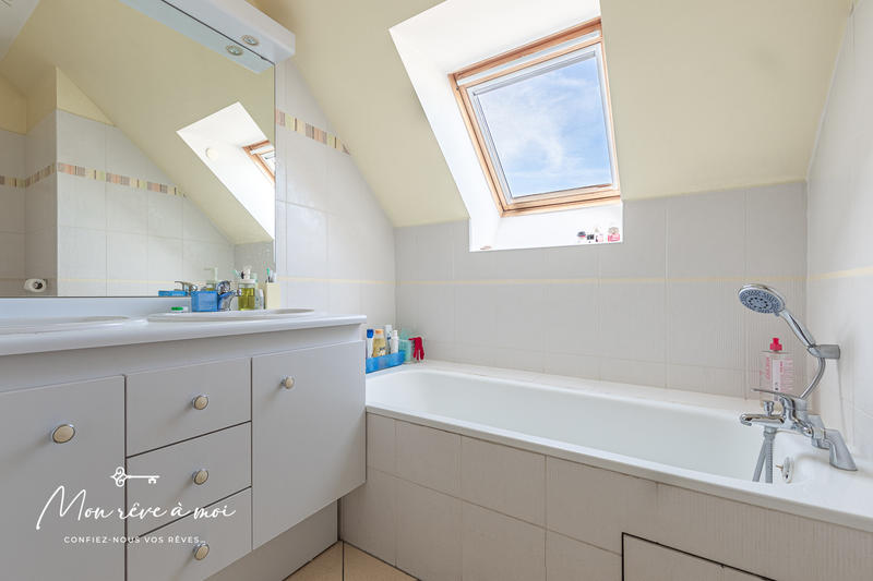 Appartement - 121 m² - 5 pièces