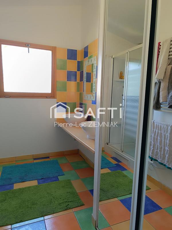 Maison - 186 m² - 7 pièces