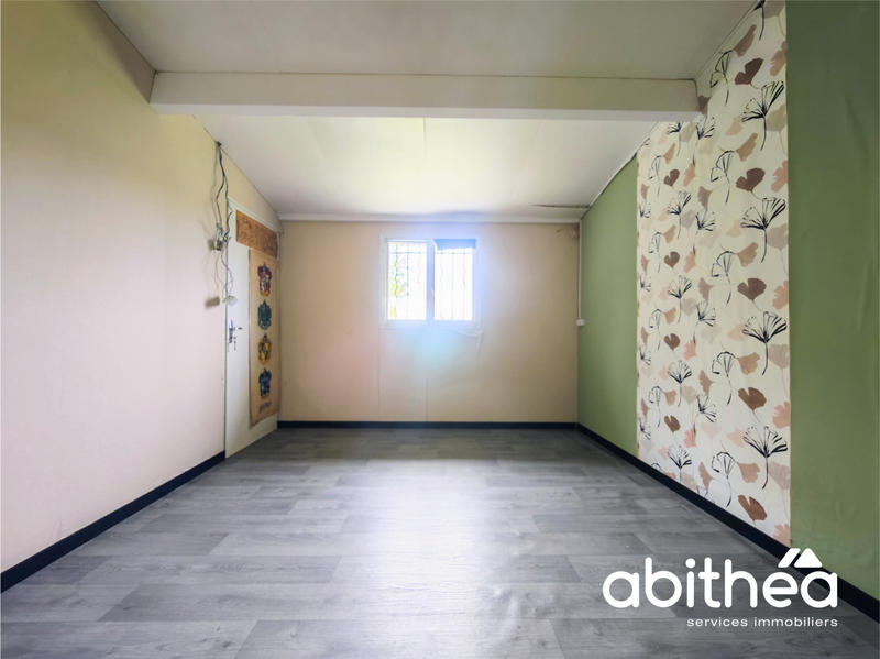 Maison - 102 m² - 5 pièces