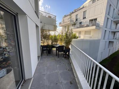 Appartement - 81 m² - 4 pièces