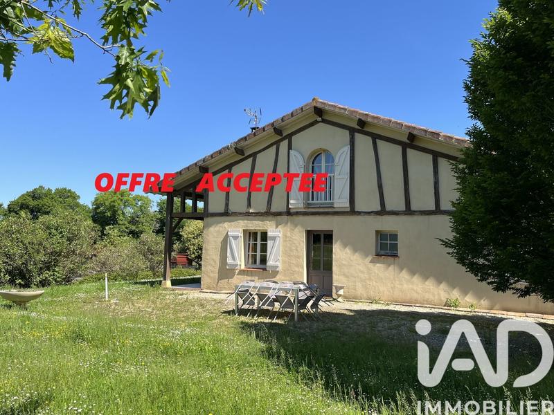 Maison - 193 m² - 7 pièces