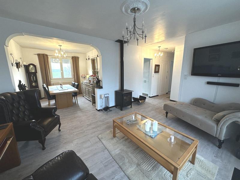 Maison - 100 m² - 6 pièces