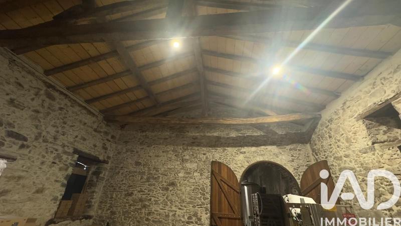 Château - 1 256 m² - 25 pièces