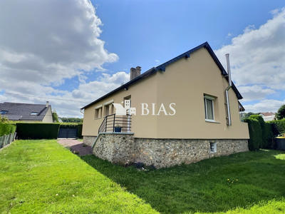 Maison - 85 m² - 5 pièces