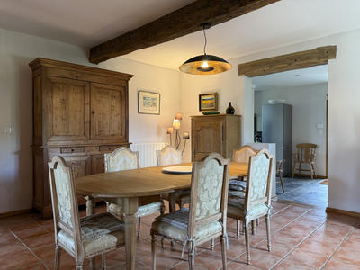 Maison - 262 m² - 9 pièces