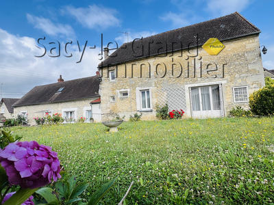 Maison - 180 m² - 8 pièces