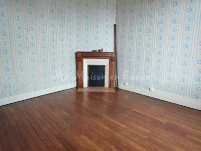 Maison - 85 m² - 5 pièces