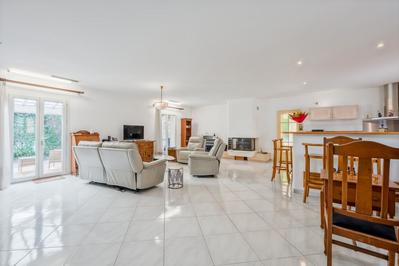 Maison - 186 m² - 5 pièces