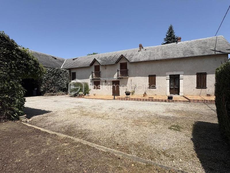 Corps de ferme - 290 m² - 14 pièces