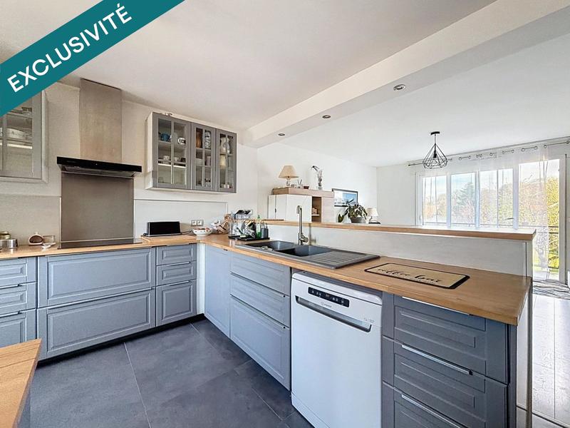 Maison - 110 m² - 6 pièces