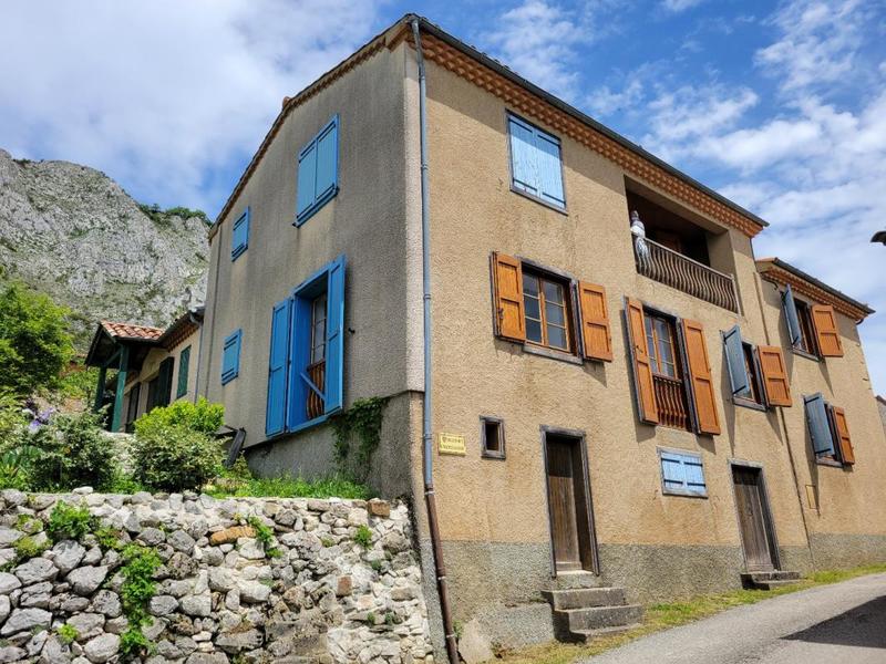 Maison de village - 160 m² - 6 pièces