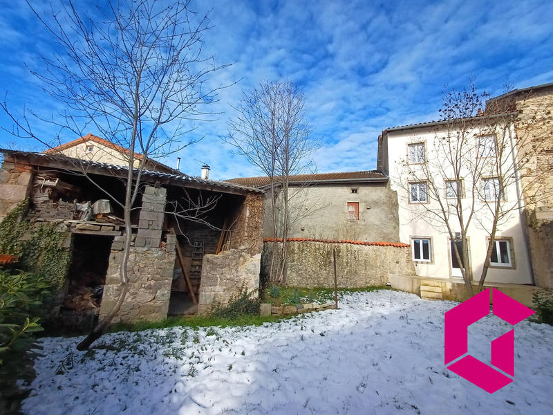 Maison - 105 m² - 5 pièces