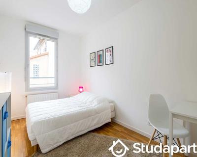 Chambre - 50 m² - 1 pièce
