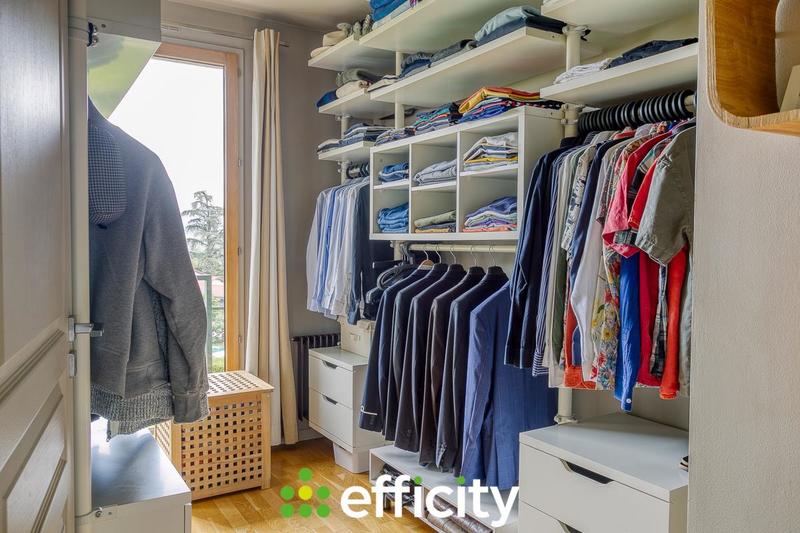 Appartement - 111 m² - 4 pièces