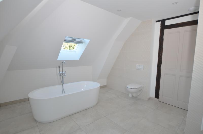 Demeure - 217 m² - 11 pièces