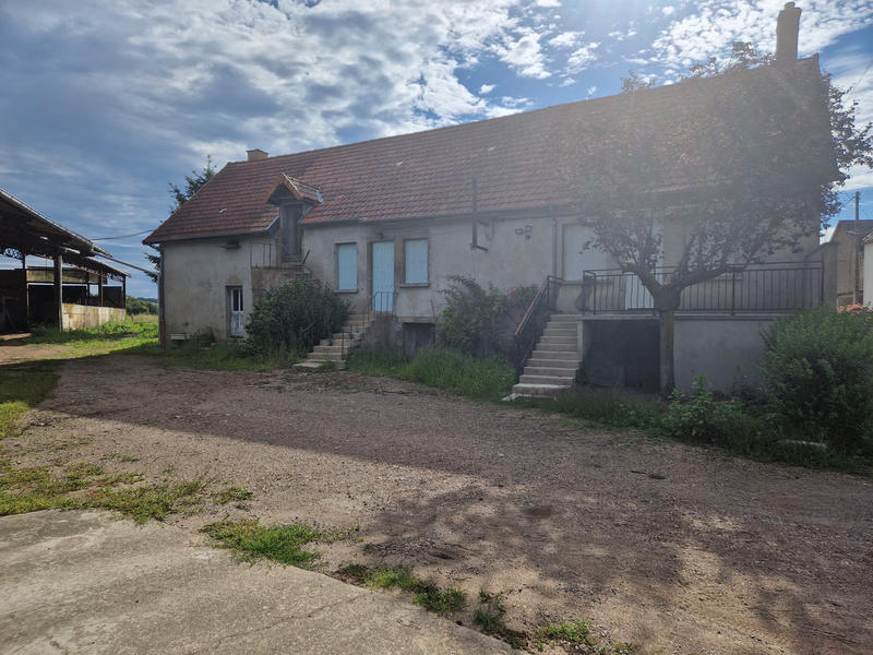 Maison de village - 100 m² - 5 pièces