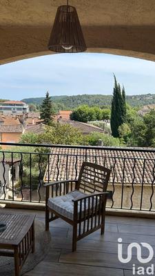 Appartement - 105 m² - 4 pièces